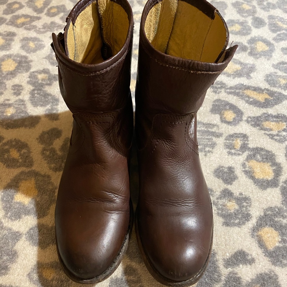 Frye Pippa Ankle Boots - Size 7